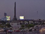 Victory Monument as dusk